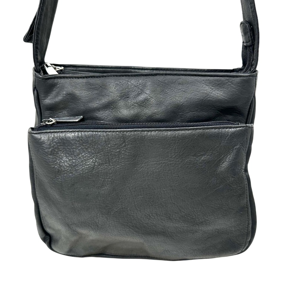 Wilsons Leather Vintage Black Leather Crossbody Bag Multi Pocket Organizer Y2K
